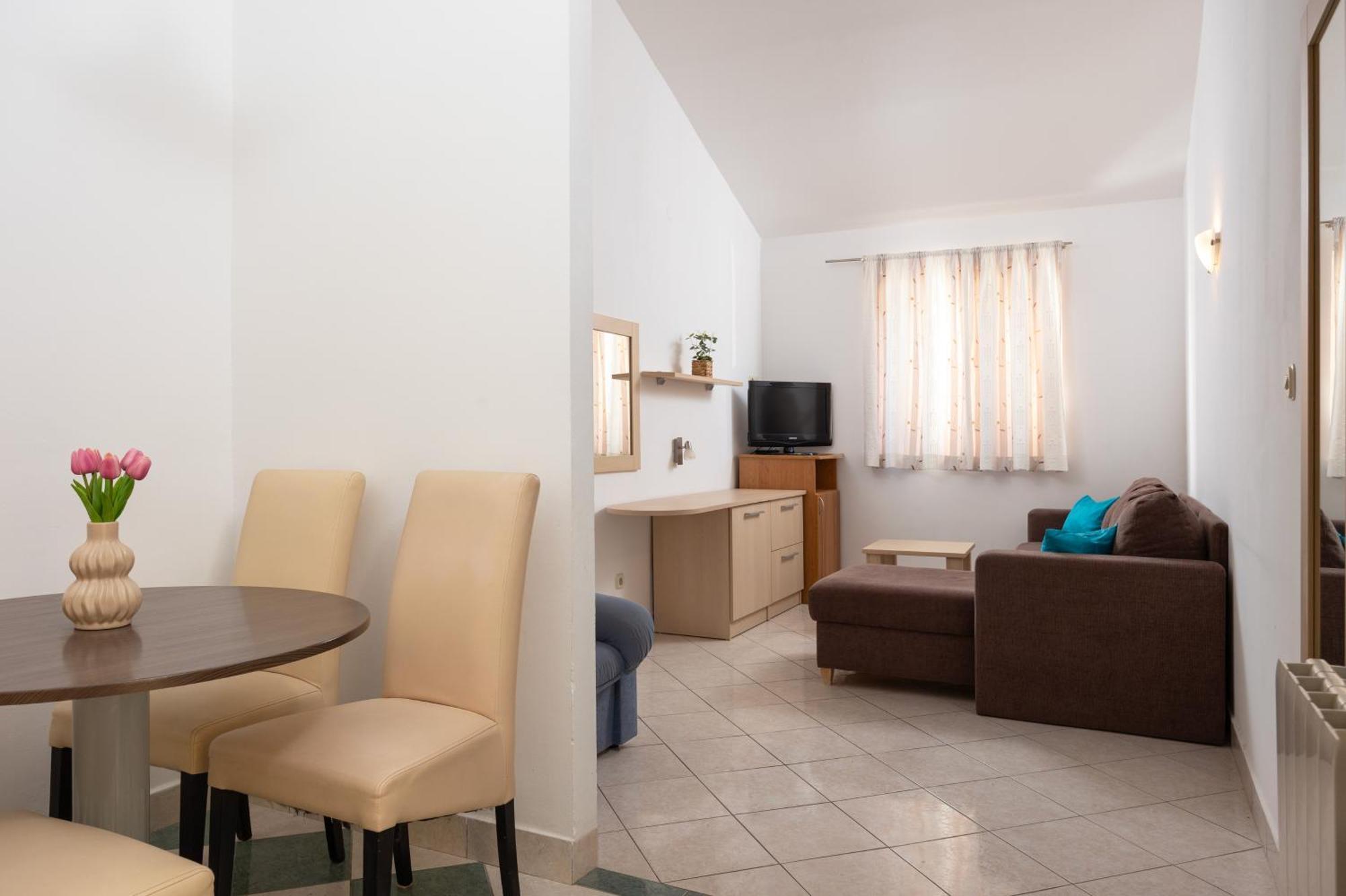Premium Apartments - Lavica Beach Подстрана Екстериор снимка