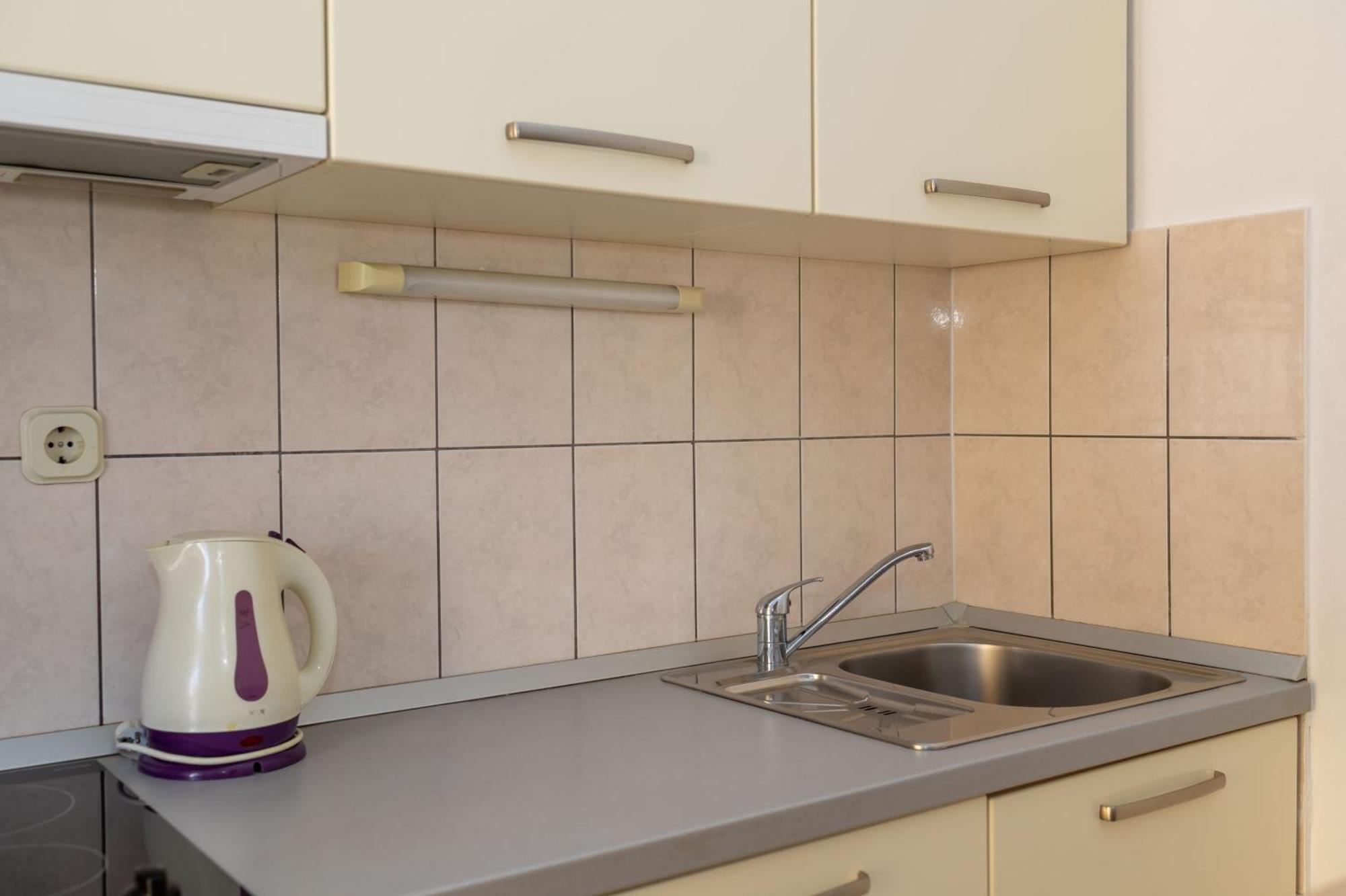 Premium Apartments - Lavica Beach Подстрана Стая снимка